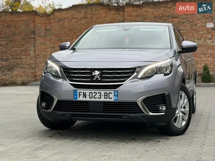 Peugeot 5008 2020 photo 4