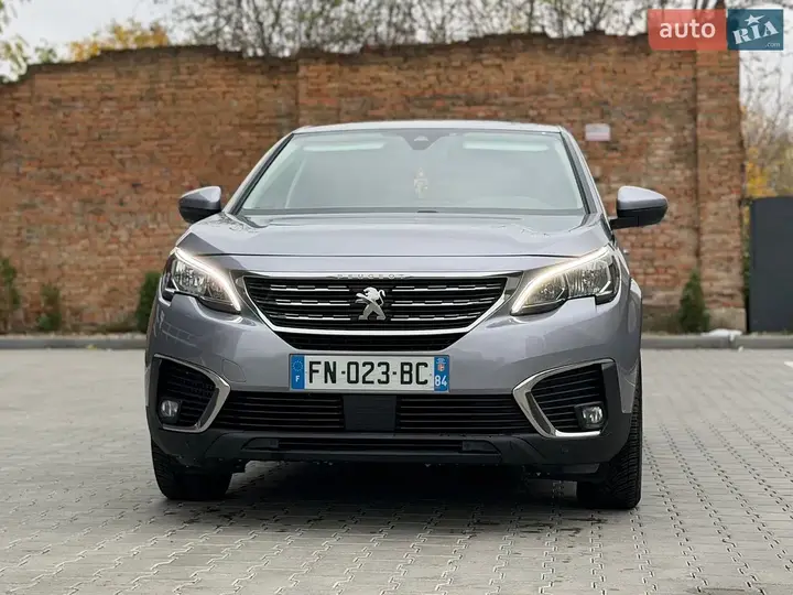 Peugeot 5008 2020 photo 5