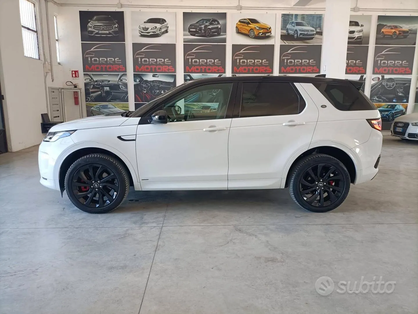 Land Rover Discovery Sport 2019 photo 4