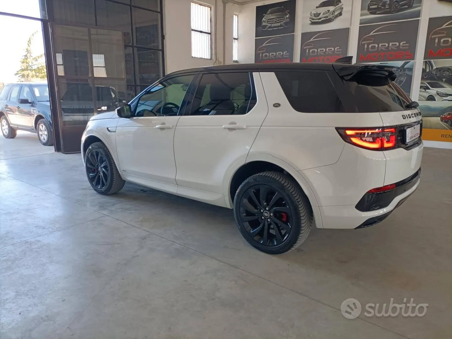 Land Rover Discovery Sport 2019 photo 5