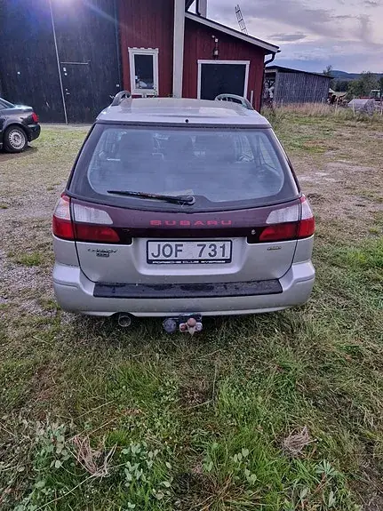 Subaru Legacy 1999 photo 4