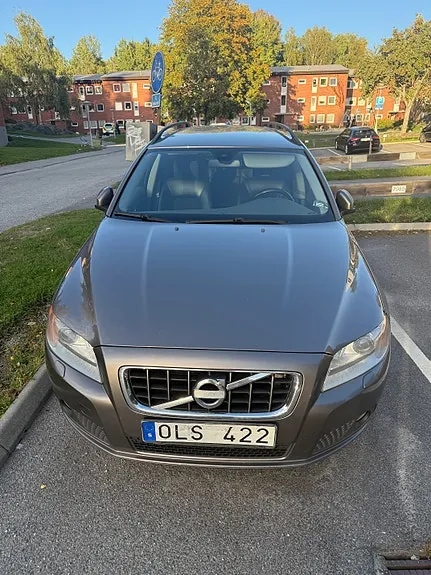 Volvo V70 2011 photo 3