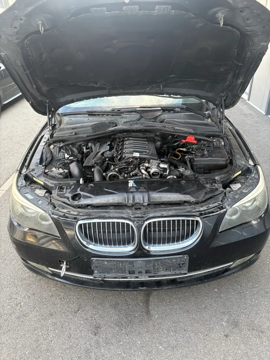 BMW 5 Series 2007 photo 2