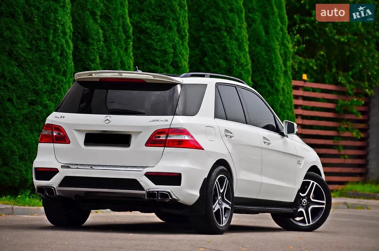 Mercedes-Benz M-Class 2012 photo 3