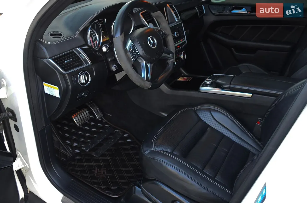 Mercedes-Benz M-Class 2012 photo 5