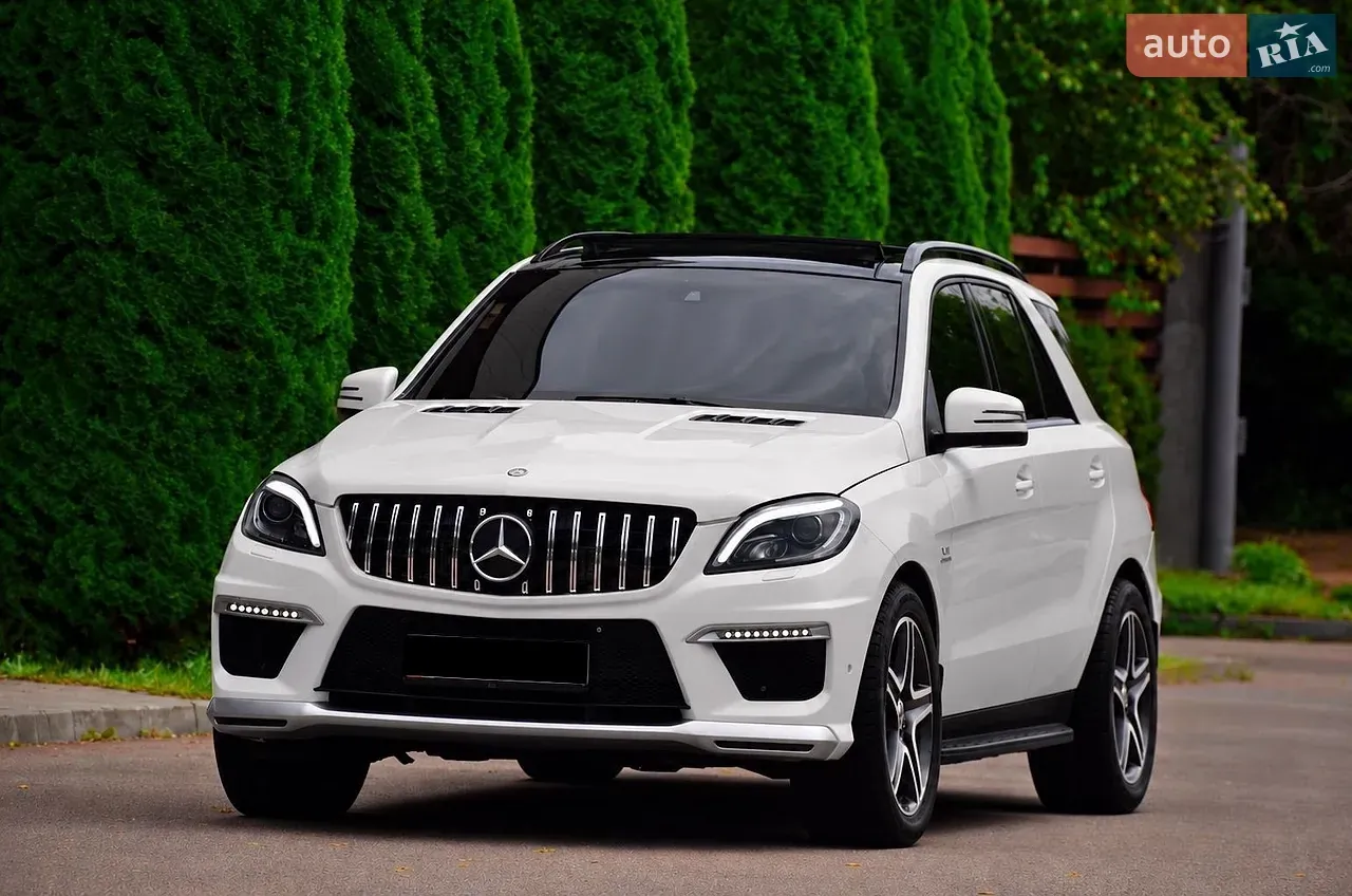 Mercedes-Benz M-Class 2012 photo 2
