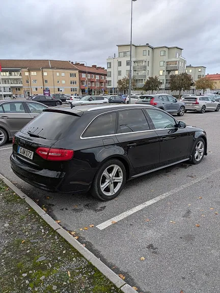 Audi A4 2013 photo 4