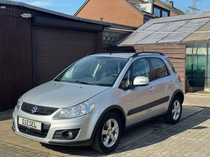 Suzuki Sx4