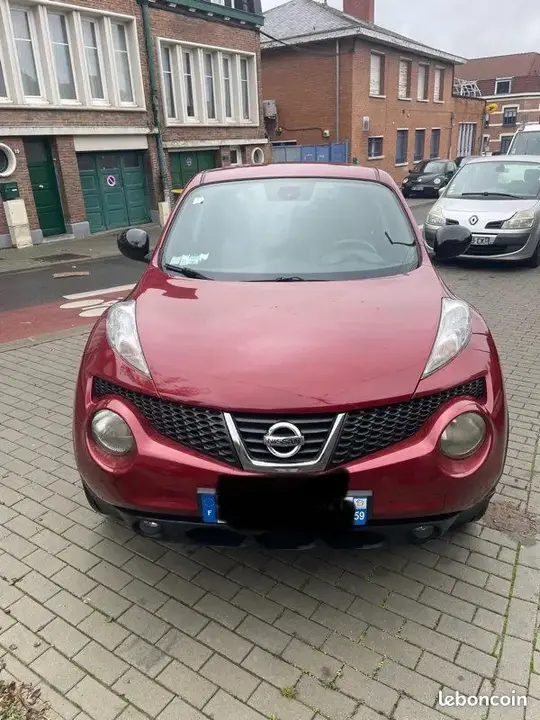 Nissan Juke 2011 photo 2