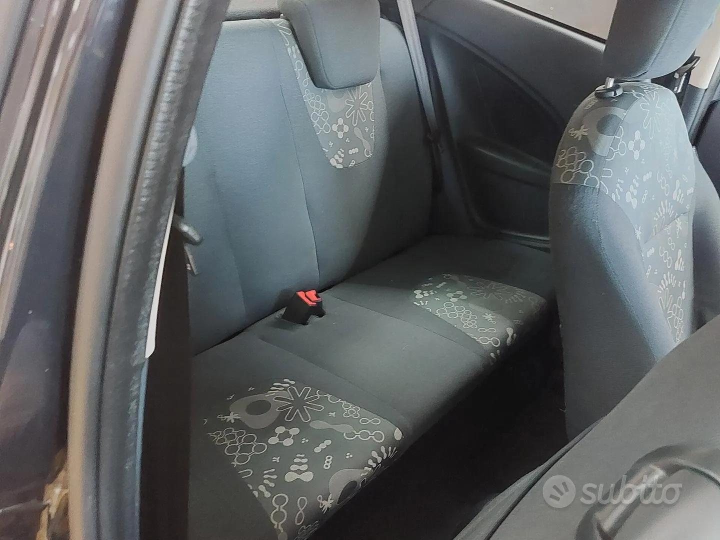 Ford Ka 2014 photo 2
