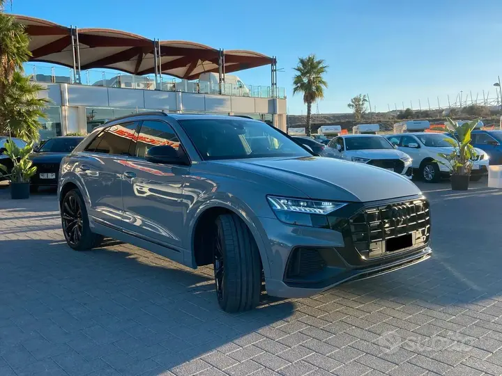 Audi Q8 2023 photo 3