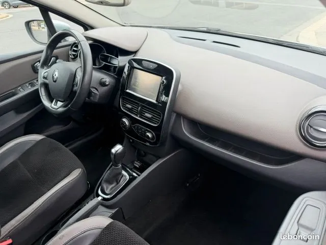 Renault Clio 2016 photo 5
