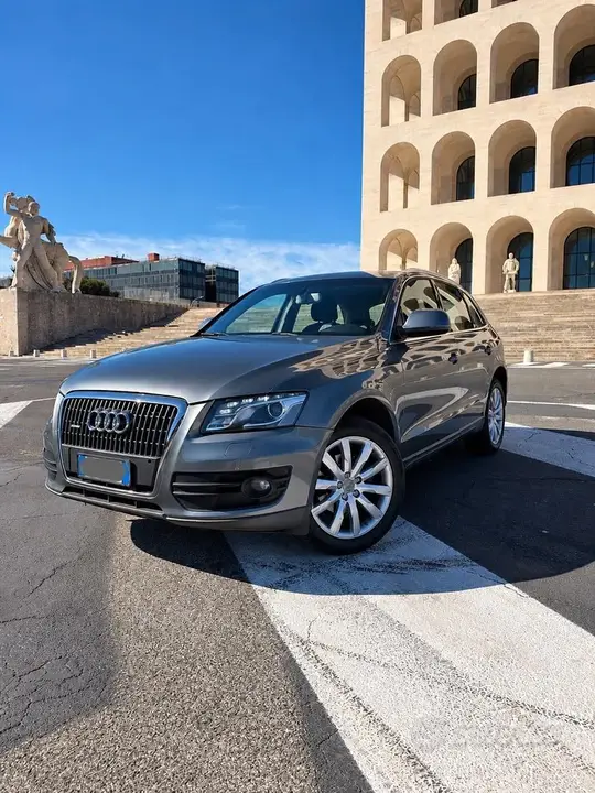 Audi Q5 2012 photo 2