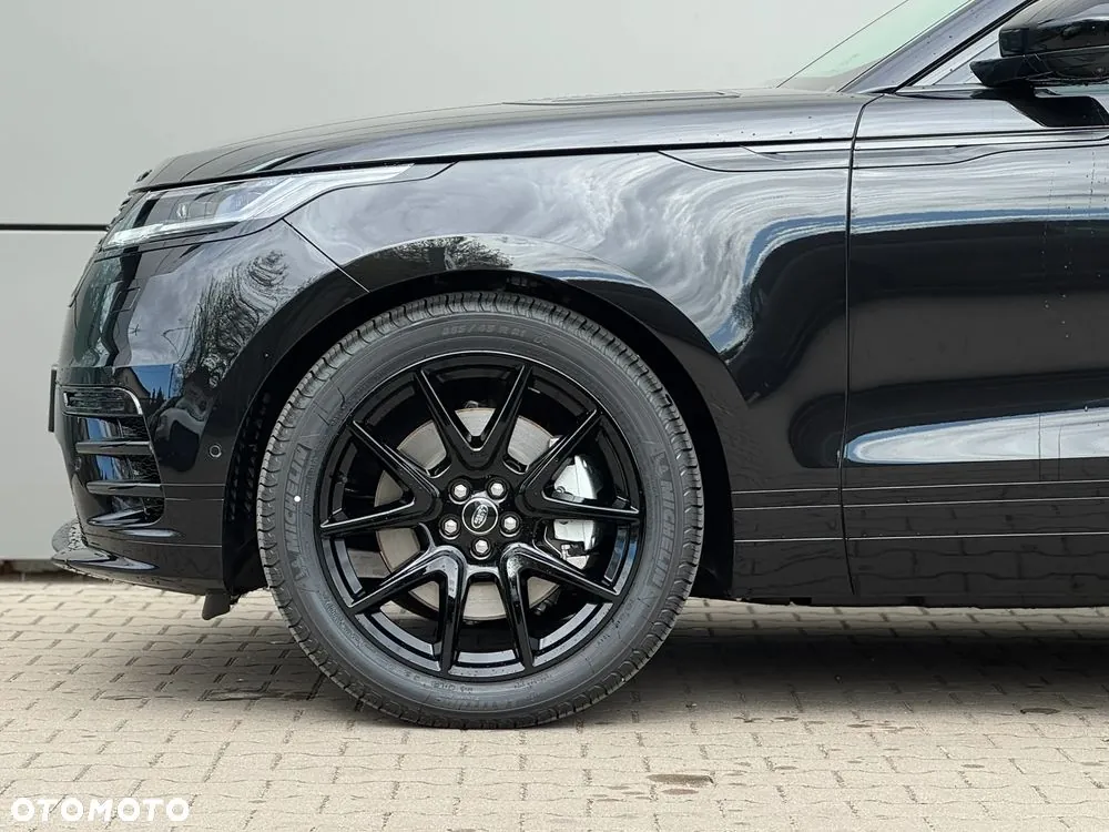 Land Rover Range Rover Velar 2026 photo 5