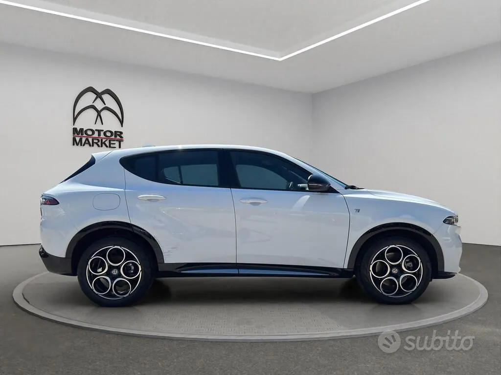 Alfa Romeo Tonale 2023 photo 4