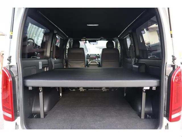Toyota Hiace 2025 photo 3