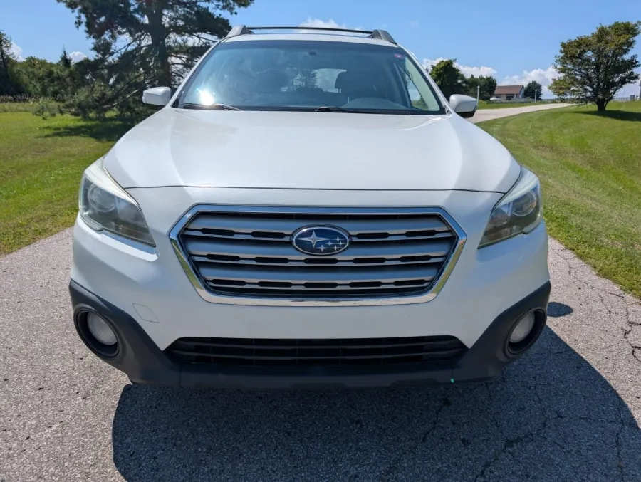 Subaru Outback 2015 photo 3