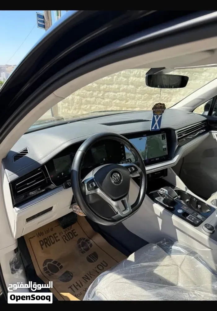 Volkswagen Touareg 2019 photo 3