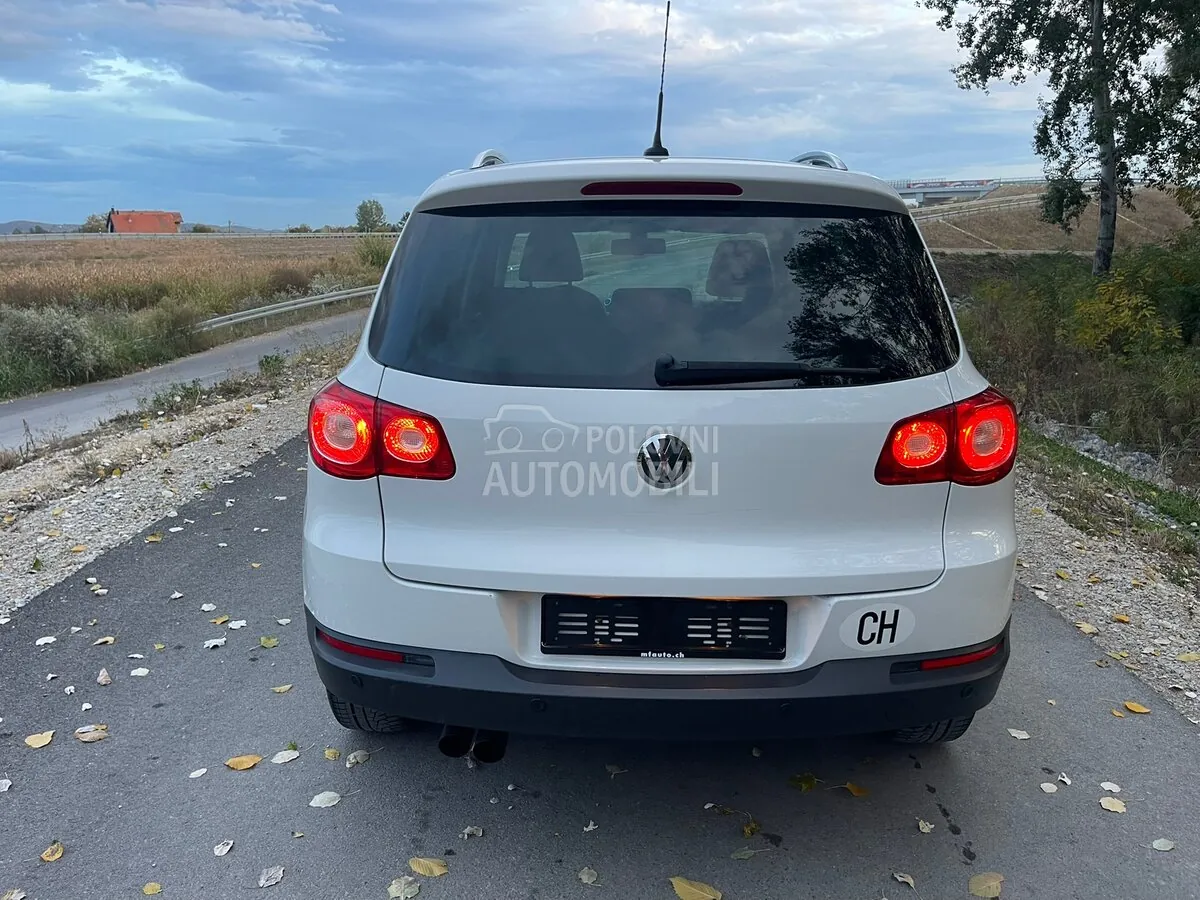 Volkswagen Tiguan 2011 photo 4