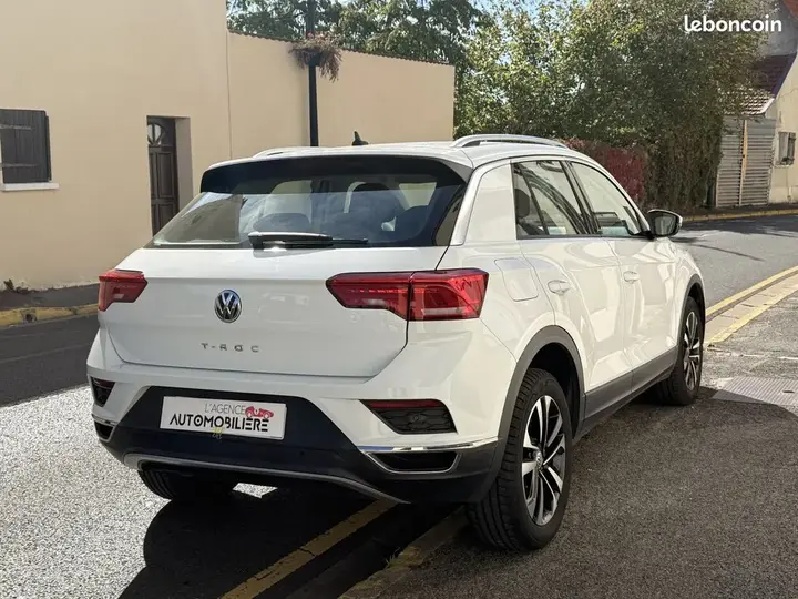 Volkswagen T-Roc 2020 photo 4
