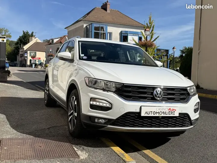 Volkswagen T-Roc 2020 photo 3