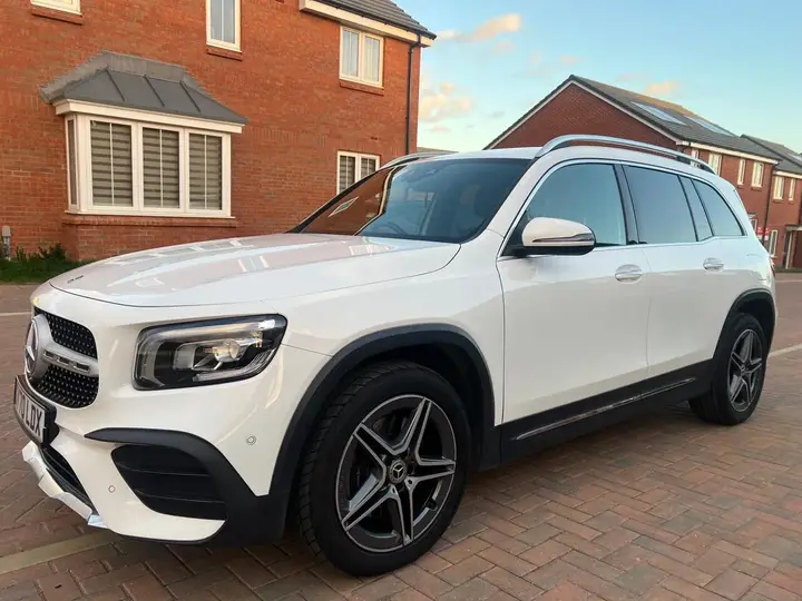 Mercedes-Benz Glb 2020 photo 2