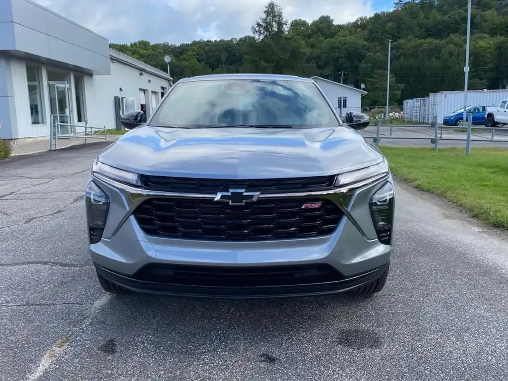 Chevrolet Trax 2026 photo 2