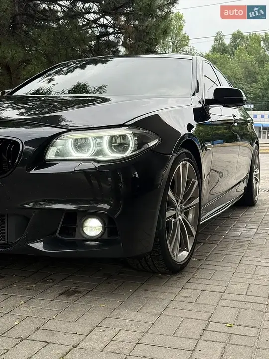 BMW 5 Series 2014 photo 5