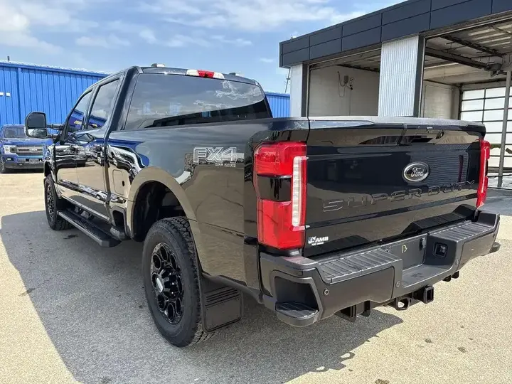 Ford F350 2026 photo 5