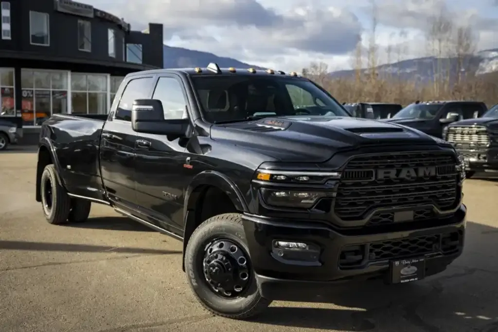 Ram 3500 2026 photo 2