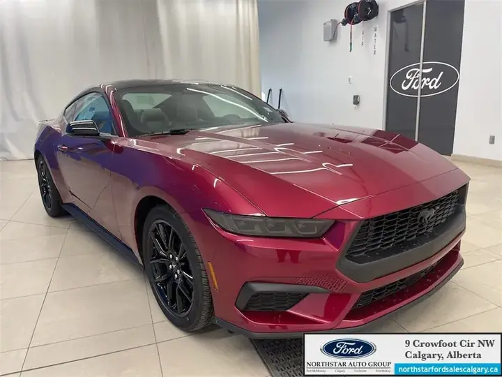 Ford Mustang 2026 photo 4
