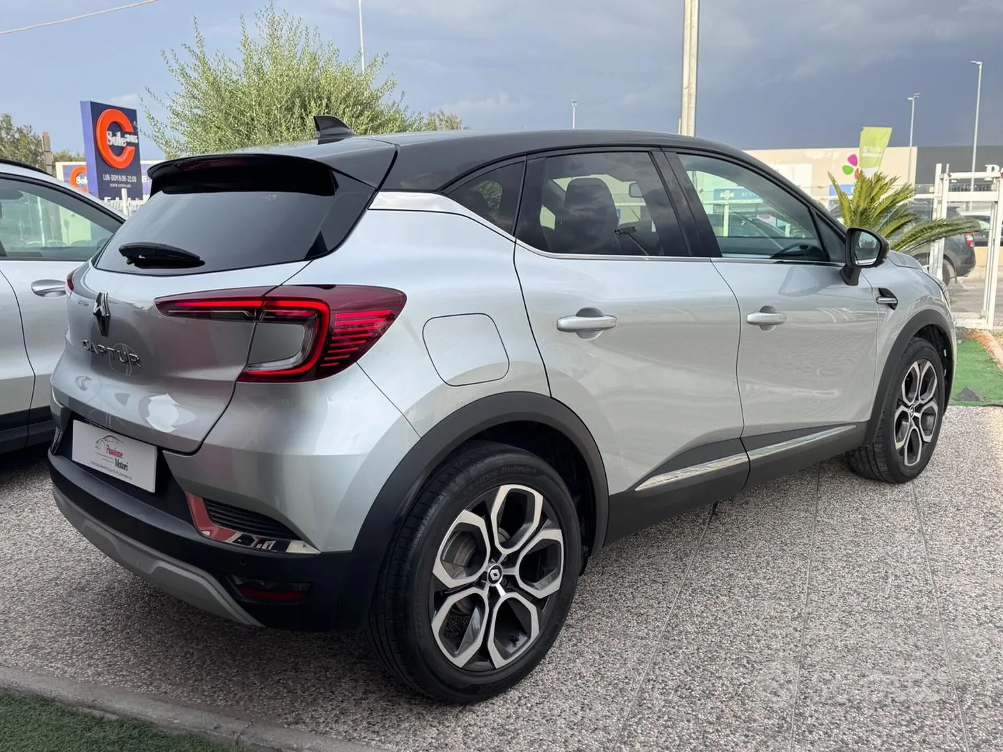 Renault Captur 2023 photo 4
