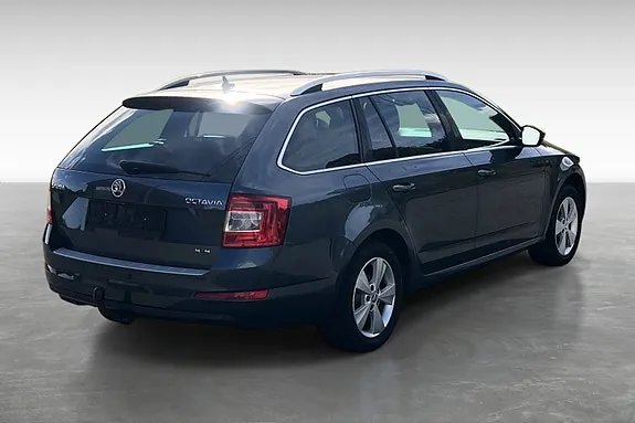 Skoda Octavia 2015 photo 5