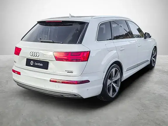 Audi Q7 2017 photo 5