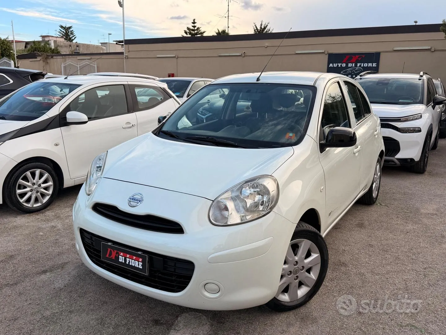 Nissan Micra 2013 photo 2