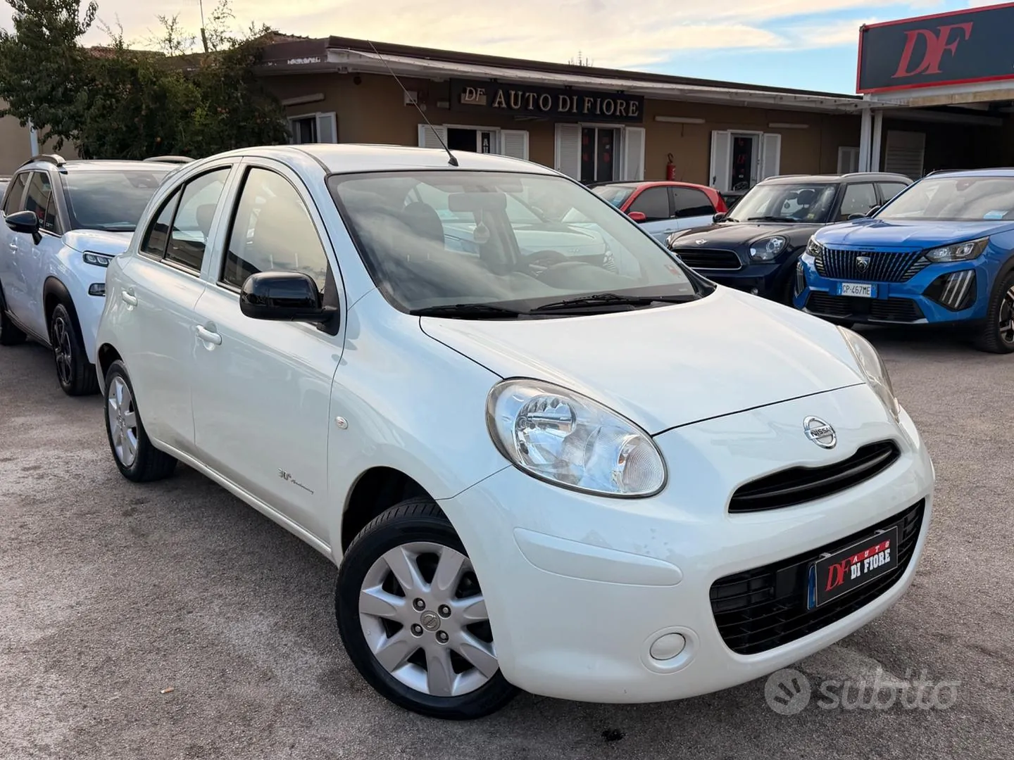 Nissan Micra 2013 photo 5