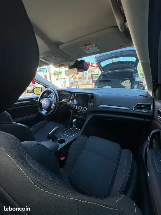 Renault Megane 2020 photo 3