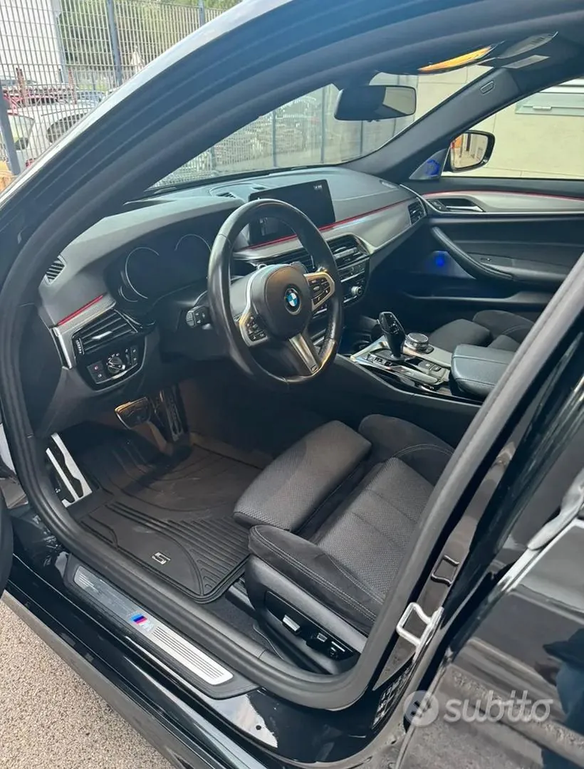 BMW 5 Series 2018 photo 4