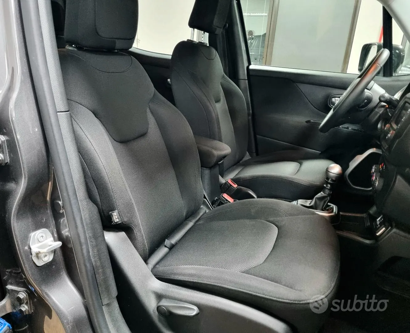 Jeep Renegade 2018 photo 5