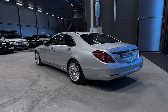 Mercedes-Benz S 350 D 2015 photo 4
