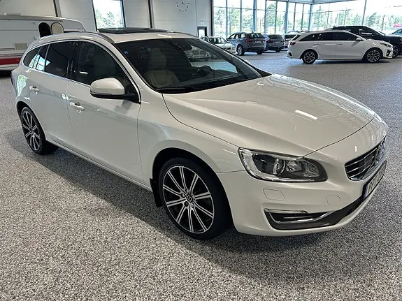 Volvo V60 2015 photo 5