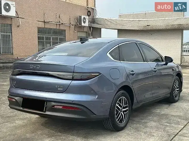 BYD Seal 2025 photo 5