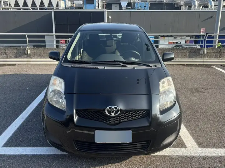 Toyota Yaris 2009 photo 2