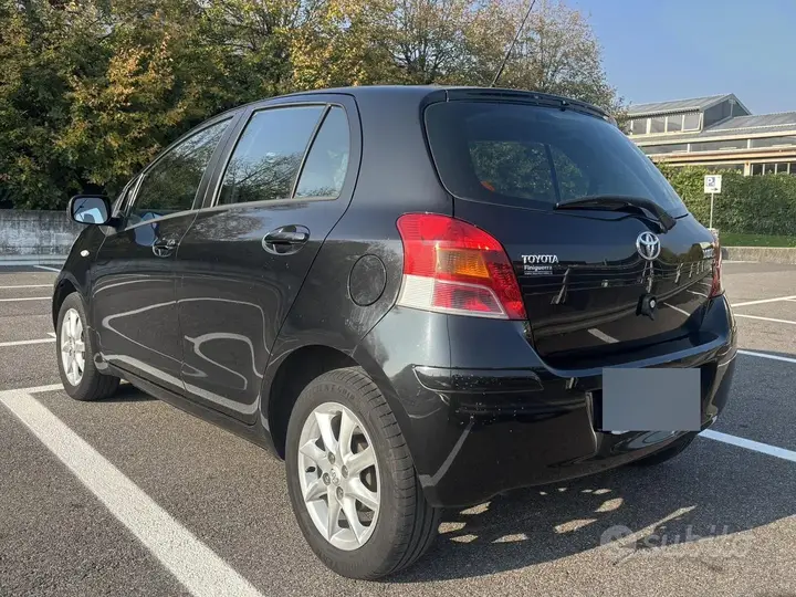 Toyota Yaris 2009 photo 5