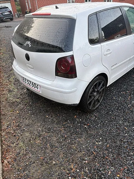 Volkswagen Polo 2008 photo 4