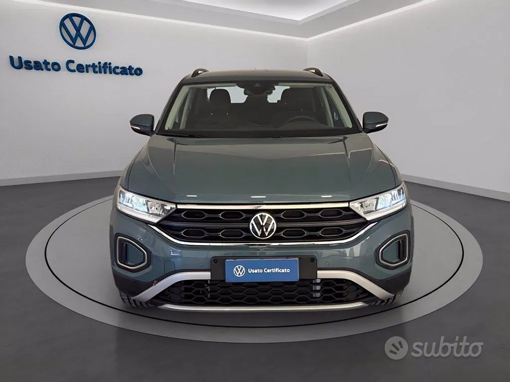 Volkswagen T-Roc 2025 photo 2