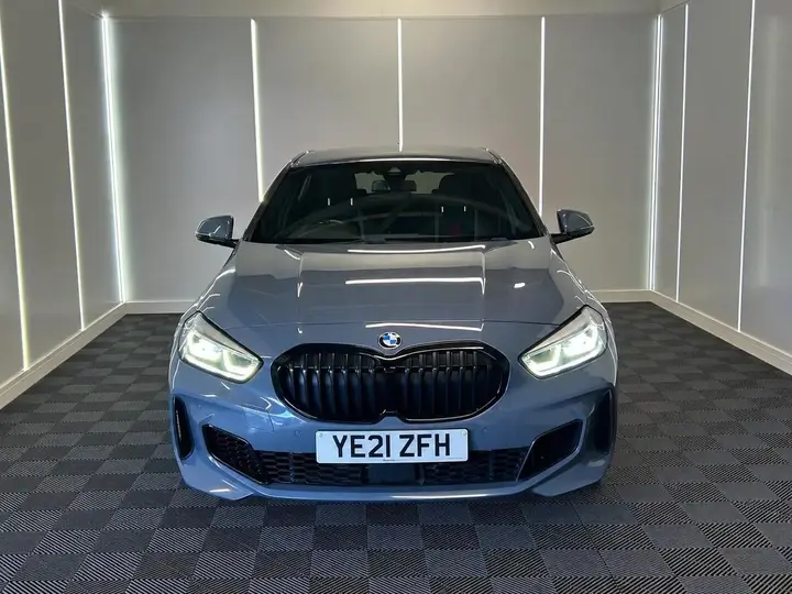BMW 1 Series 2021 photo 4
