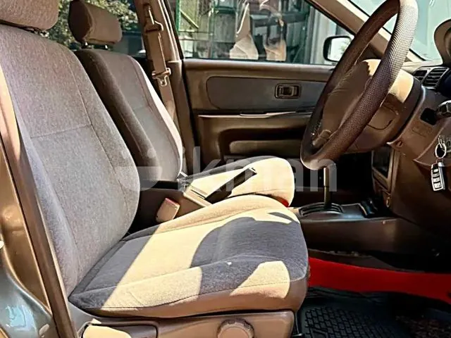 Nissan Sunny 1998 photo 3