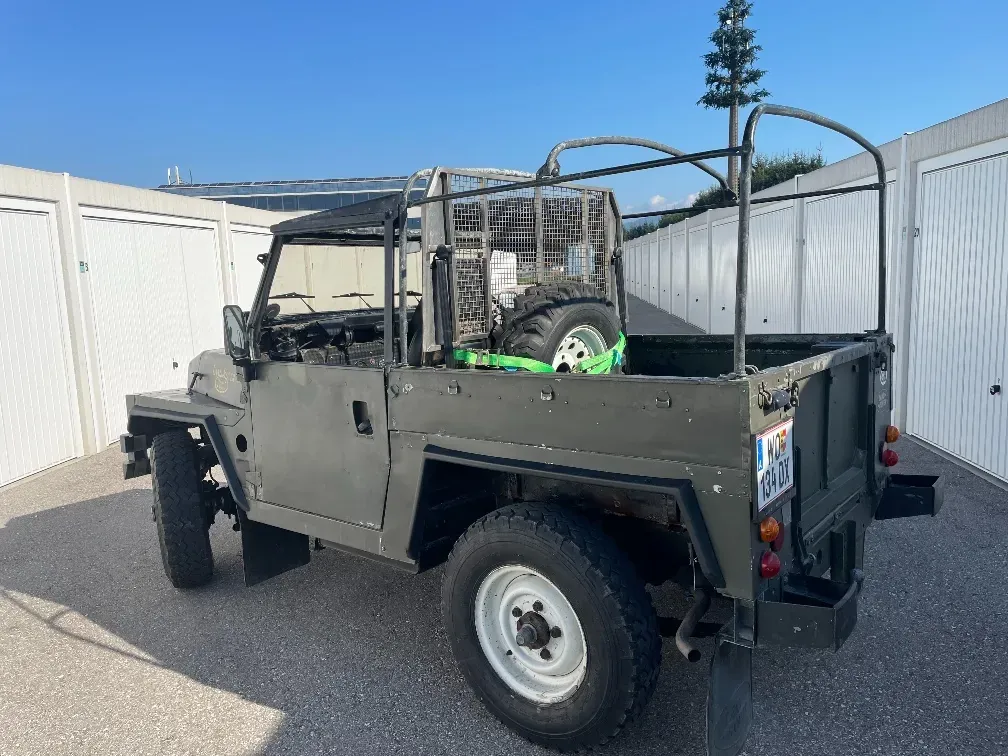 Land Rover Serie 3, Lightweight 88 1983 photo 2