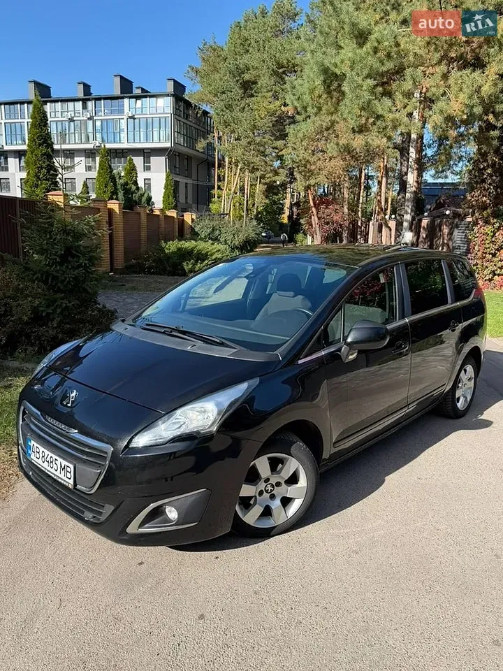 Peugeot 5008
